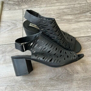 Karl Lagerfeld Hillary Laser Cut  Black Leather Sandals